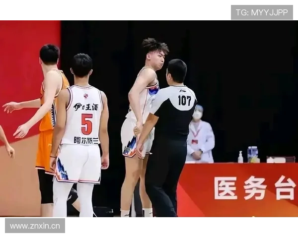掌握边线规则，避免失误丢球判罚详解
